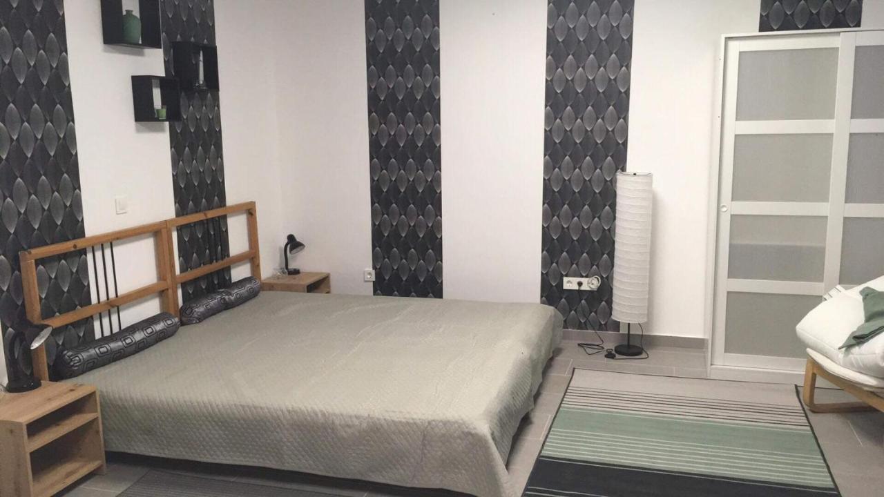 Cuki Apartmanok Dombóvár Eksteriør bilde