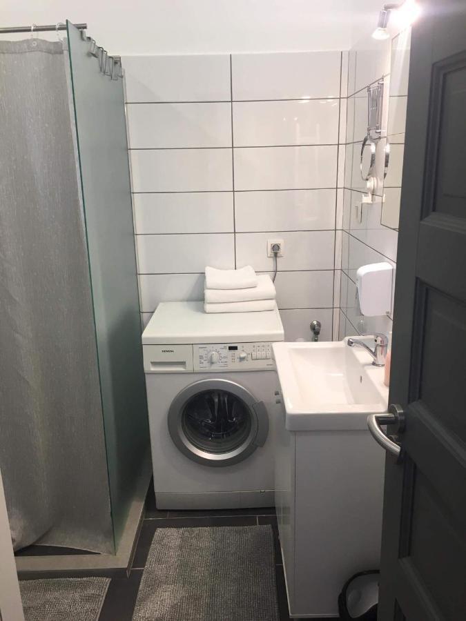 Cuki Apartmanok Dombóvár Eksteriør bilde